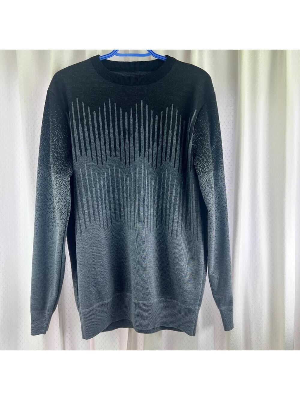 Ombre Gradient Crewneck Sweater Men's Large